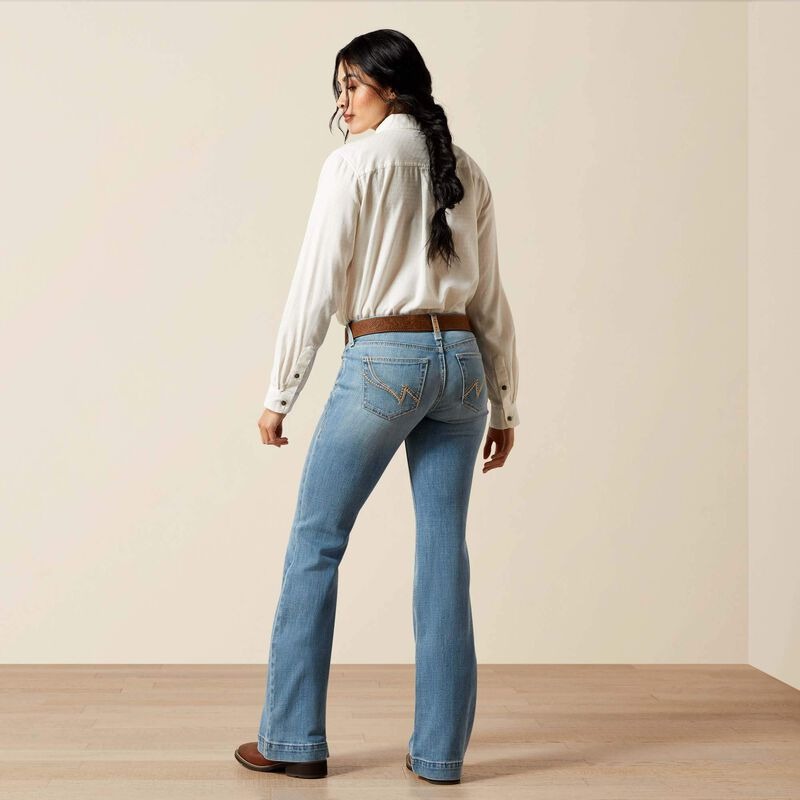 WMS Mid Rise Giovana Leg Slim Trouser Jeans